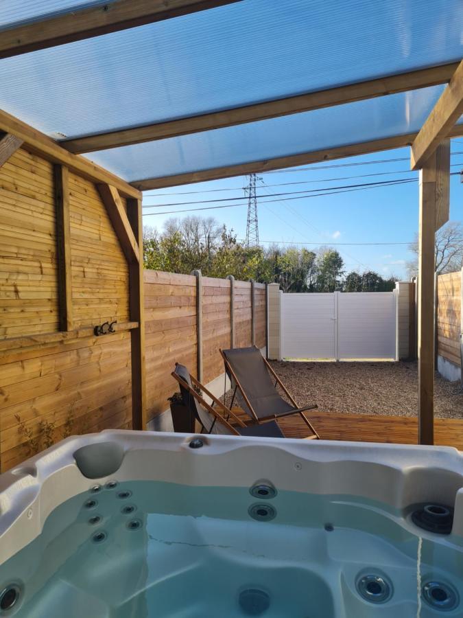 A Fleur De Spa : Maison Chaleureuse Avec Spa Privatif Et Billard. Coulogne Exterior foto